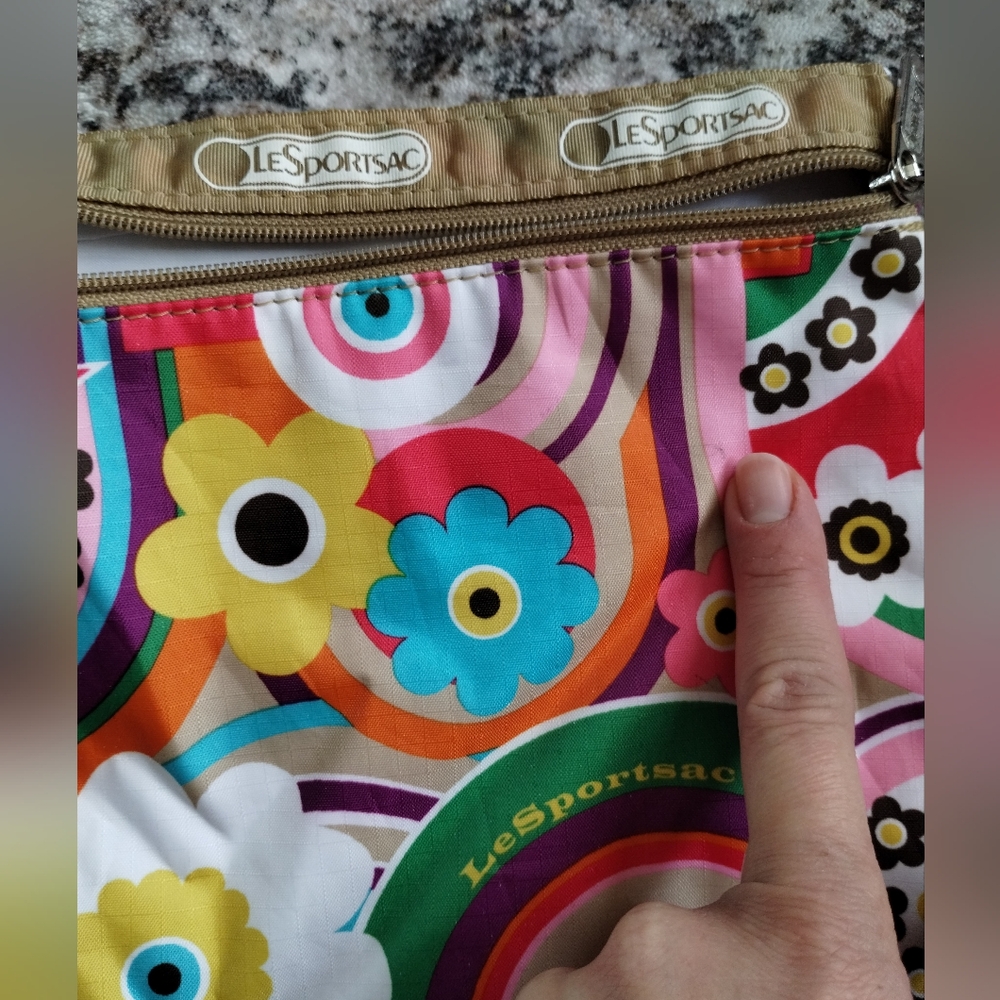 Lesportsac Multicolor Floral Crossbody Bag With Pouch - Picture 8 of 14